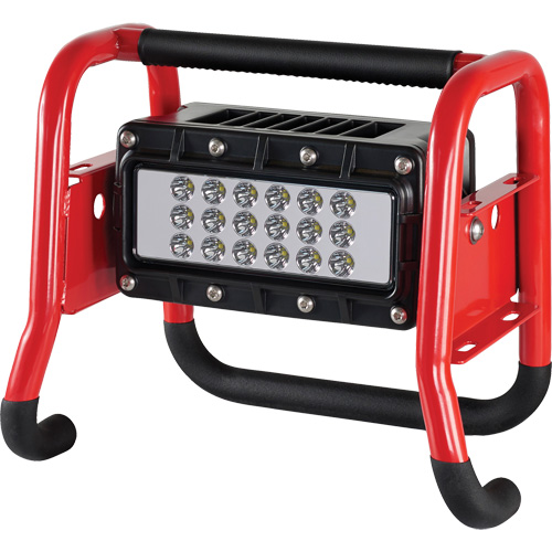 Lampe de sc&egrave;ne rechargeable et portative Scene Light II, DEL, 10000 lumens, Boîtier en Plastique Moffatt Supply & Specialties