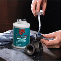 Antigrippant tout usage, 1/2 lb, Bouteille, 1800°F (982°C) Temp max. Moffatt Supply & Specialties