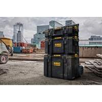 Boîte &agrave; outils roulante ToughSystem 2,0, 23-69/100" x 19-79/100" x 38-7/10", Noir Moffatt Supply & Specialties