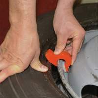 Mainteneurs de talon Moffatt Supply & Specialties
