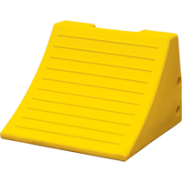 Cales-roue robustes, Polyur&eacute;thane, Jaune s&eacute;curit&eacute;, 15-1/10" la x 15" p x 11" h Moffatt Supply & Specialties