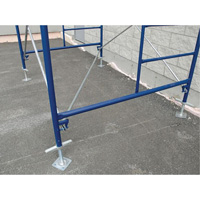 Accessoires pour &eacute;chafaudage - V&eacute;rin ajustable , V&eacute;rin ajustable, 24" la x 24" h Moffatt Supply & Specialties