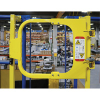 EdgeHalt&reg; Ladder Safety Gate, 15" - 20" W Moffatt Supply & Specialties
