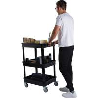 Chariot utilitaire avec tablette &agrave; bordure profonde, 3 tiers, 19" x 39-1/2" x 28-1/4", Capacit&eacute; 330 lb Moffatt Supply & Specialties