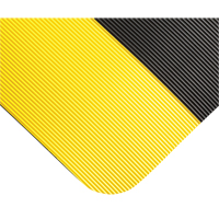 Tapis tr&egrave;s robuste pour panneau de contr&ocirc;le No 720, Ondul&eacute;, 3' x 10' x 5/8", Noir/Jaune, PVC Moffatt Supply & Specialties