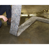 Bandes Husky Spilltration, Huile seulement, 64" x 8", 4 gal. d'absorption Moffatt Supply & Specialties