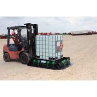 Ultra-Containment Berm&reg;, 179 US gal. Capacity, 4' W x 6' L x 12" H, Stake Wall Moffatt Supply & Specialties