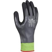 Gants r&eacute;sistants &agrave; la coupe S-TEX Alpha XC822, Taille 6/Petit, Calibre 18, Rev&ecirc;tement Nitrile, Enveloppe en Tungst&egrave;ne, ASTM ANSI niveau A6 Moffatt Supply & Specialties