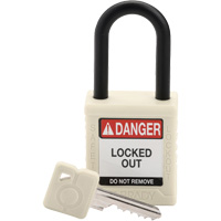 Cadenas de verrouillage de s&eacute;curit&eacute; Velocity, Blanc, Cl&eacute;s diff&eacute;rentes, Nylon, Largeur de 1-1/2" Moffatt Supply & Specialties