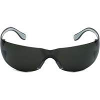 Lunettes de s&eacute;curit&eacute; Adapt Lite, Lentille Fum&eacute;e, Antibu&eacute;e/Anti-&eacute;gratignures, ANSI Z87+/R&eacute;pond ou surpasse la norme CSA Z94.3 Moffatt Supply & Specialties