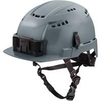 Casque de s&eacute;curit&eacute; &agrave; rebord avant BOLT, Suspension Rochet, Ventil&eacute; Moffatt Supply & Specialties