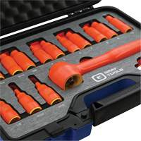 Douille isol&eacute;e, foret hex SAE & m&eacute;trique &agrave; prise 3/8" avec fixation, 1000 V, 16 M Moffatt Supply & Specialties
