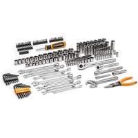 1/4" & 3/8" Drive 72-Tooth, 6-Point Professional Tool Set Moffatt Supply & Specialties
