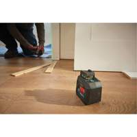 Green-Beam Self-Leveling 360° Cross-Line Laser Moffatt Supply & Specialties
