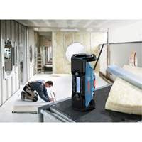 Compact Jobsite Radio with Bluetooth&reg; 5.0, Lithium-Ion, 18 V Moffatt Supply & Specialties