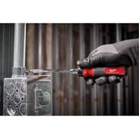 Tournevis &agrave; cliquet 14-en-1 &agrave; embouts multiples avec porte-embout de 1/4", 10-11/100" lo, Prise Coussin&eacute;e Moffatt Supply & Specialties