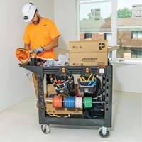 Chariot utilitaire MODbox, 0 tiroirs, 44-63/100" lo x 25-1/2" la x 39" h, Noir Moffatt Supply & Specialties