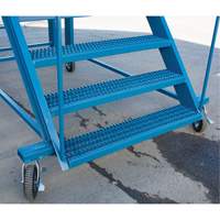 Snow Ladder, Steel, 10 Steps, 99" H, 85-1/2" D, 48" Step, Serrated Moffatt Supply & Specialties