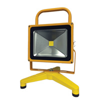 Projecteurs portatifs et rechargeables, DEL, 30 W, 3000 lumens, Boîtier en Aluminium Moffatt Supply & Specialties