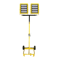 Chariot d'&eacute;clairage &agrave; deux t&ecirc;tes avec treuil, DEL, 400 W, 60 000 lumens, Boîtier en Aluminium Moffatt Supply & Specialties